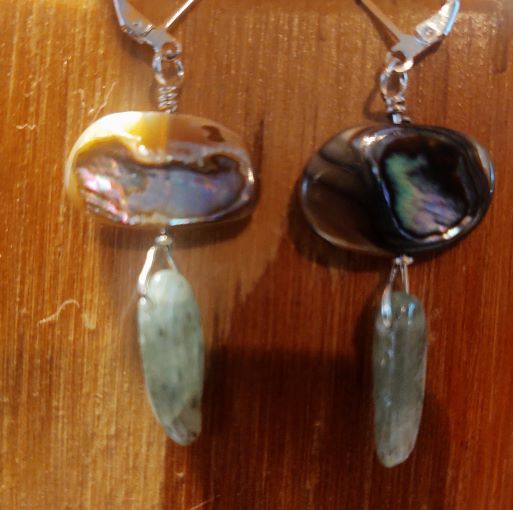 Green Kyanite and Abalone with Fresh Water Pearls Set