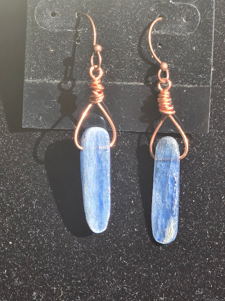 Splash Copper with Kyanite and Lapis Lazuli