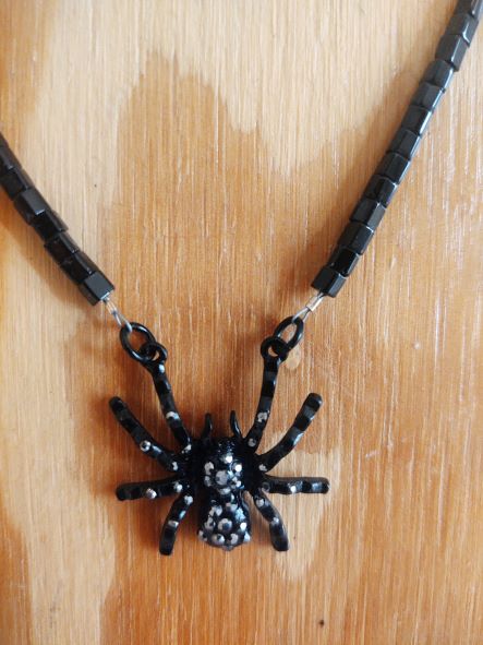 Rhinestone Spider with Glass Cubes