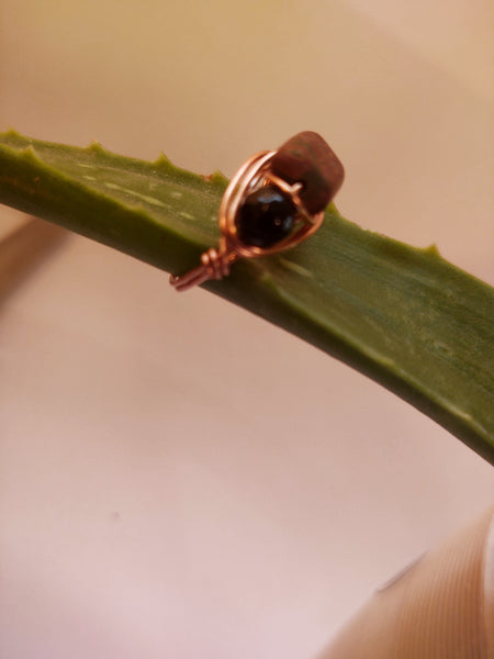 Agate and Onyx Copper Wire Wrap Ring